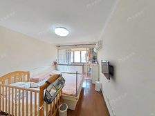 自住装修,满五年一套,中间楼层南北通透,6/13号东明路双轨