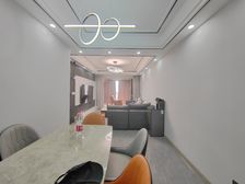 南岸区 中国铁建新万国城(三期) 三房 110万