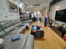 喜欢简单,不会凌乱喜欢低调,不会张扬恒盛鼎城圣都汇2室 南北