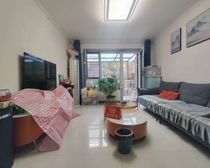 南北通透华远澜悦3室1厅精装修