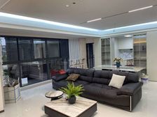 利安凤城学府4室2厅2卫南朝向77.0万元/套出售