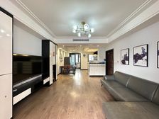 中央公园光环花园城商圈旁洋房。公园大道上东汇精装四房 保真!