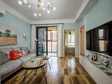 中央公园光环花园城商圈旁。公园大道上东汇三房165万 保真!