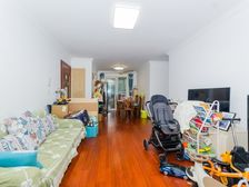 塘泾南苑 东户全明 南北 靠近地铁 看房方便 拎包入住