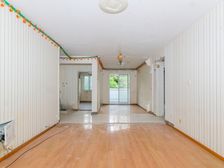 一手动迁 税费低,房型很正气 没有浪费空间