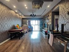 急急急!渝北区 伟清泊客 正规大三房 118万