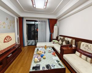 绿地观堂2室2厅1卫南朝向190.0万元/套出售