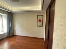 新外滩1号 全新精装新颖 楼层户型佳 保养美丽 惊爆价捡漏急