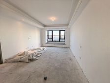 万科云谷4室2厅2卫南朝向170.0万元/套出售