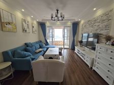 急售 红谷滩旁品质小区 通透三房 精装修拎包入住 莱电咨询