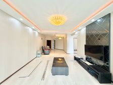 好房必看 中新城上城 !!三房 没有遮挡门口就是地铁