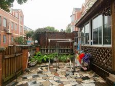 住别墅,尊享品质生活,私人车位,宽敞花园,鸟语花香,欢迎品鉴