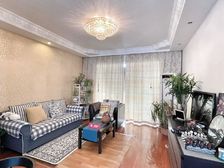 新挂牌!高层大三房,单号位置,业主价格还可以谈。