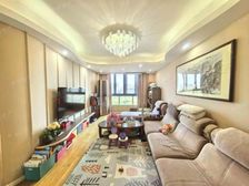 改成三房,豪装,自住保养很好,高区视野好,张集 ,方便看房