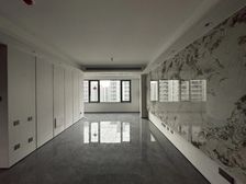 映东华府4室2厅2卫南朝向399.0万元/套出售