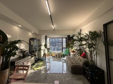 中国铁建青秀澜湾4室2厅2卫南朝向468.0万元/套出售