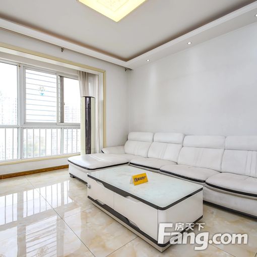 Äϱ±Í¨Í¸ ÒøÂ¡¿ªÔªÃû¿¤ 3ÊÒ2Ìü ¾«×°ÐÞ