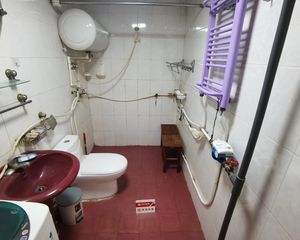 三省里 个人产权 简装