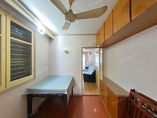 直通户型的先驱:所有功能间朝外,中间楼层,南北通,近小区花园