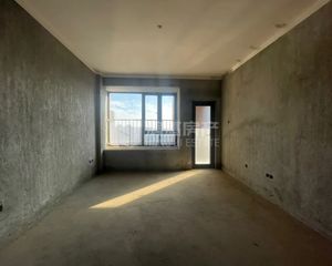 国体中心板块明园九龙湾隔壁九龙馨苑高楼层三房带车位诚意售
