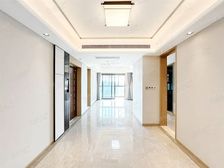 金虹桥次新房,精装三居室 高区南北通透~有钥匙可随时约