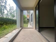 中央公园近商圈轻轨带书包。龙湖景粼玖序 带花园 保真!