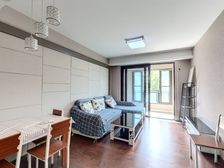 此房满五年 位置好 保养好 看房随时