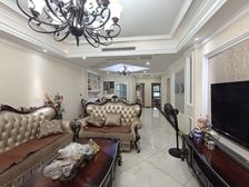 精装修洋房底跃,实际使用面积400平,业主急售