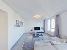 三元桥·凤凰城一期·复式3居 挑空大客厅