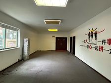 渝中区 鑫隆达大厦 三房 142万