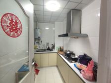 秀山湖壹号2房南精装真实好房