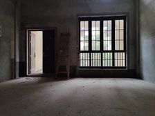 巴南区 中交锦悦一期 三房 215万