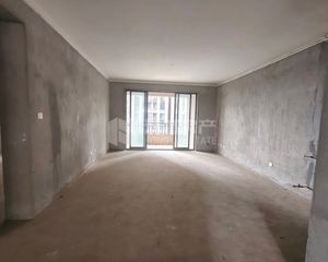 国体中心板块 外-国语中-学旁 绿地悦城通透三房低价急售
