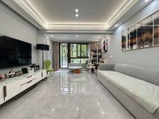 两江新区 约克郡悦水岸 三房 320万