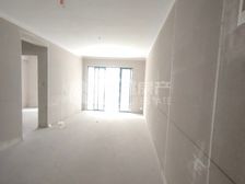 3室2厅2卫1阳台,房型正气,采光佳