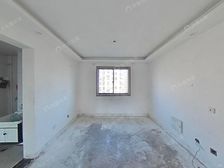 新上!刚需必看,毛坯房,随意装修,南北通透