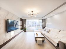 南北通透大雄郁金香舍4室2厅精装修