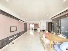 万源城朗郡,高区四房,一梯一户,送车位