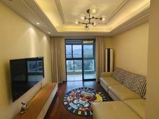 南秀雅苑,南北通2房,带固定车位,花园位置,可接受置换