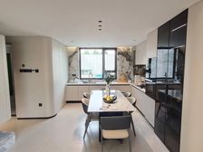 经开实验新辰天地近中南珑悦四室好楼层大H户型房主急售