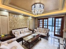 艺泰安邦大4房急售 全屋老柚木装修 带产权车位