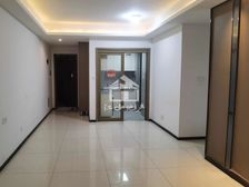 龙光玖珑湖二期 精装三房 东南户 满五 总价100万