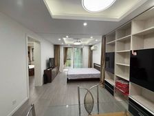 万科品质小区,精装修全明户型,房东诚意出售,有钥匙随时看