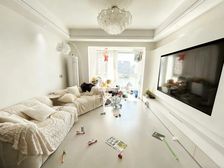 看江景,临江,奶油风装修,高楼层视野好,无遮挡。