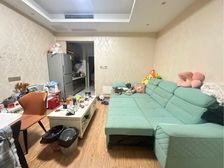 万马滨河城1室1厅 精装修