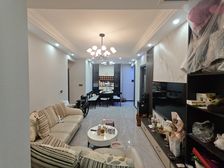 九龙坡区 保利爱尚里尚彩 三房 120万