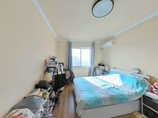 罗秀路站口,电梯双南两房,居家装修,诚意出售,满五没税