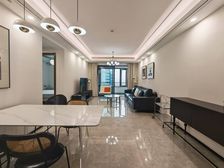 南岸区 中海十里长江澜庭南区 三房 150万