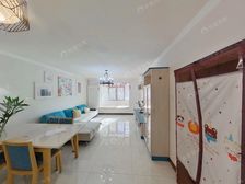 紧邻北京南站,干休所宿舍,低楼层南北通透精装三居,有车位