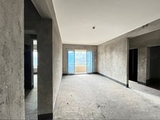 双碑 华宇温莎小镇二期三房106万